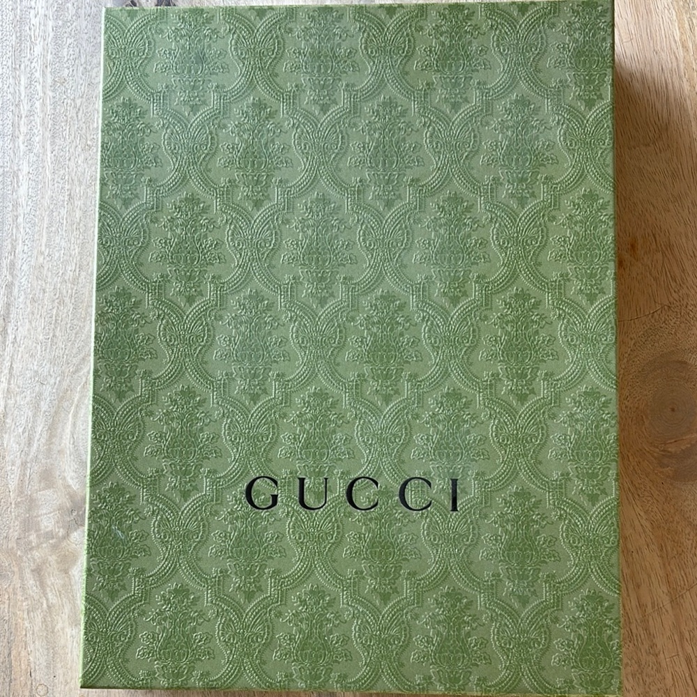 Gucci Green Embossed Box